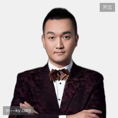 秦坤鑫